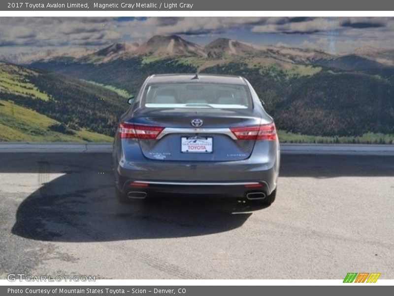 Magnetic Gray Metallic / Light Gray 2017 Toyota Avalon Limited