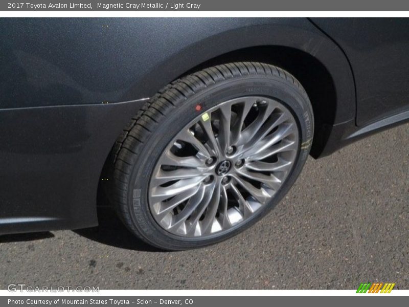 Magnetic Gray Metallic / Light Gray 2017 Toyota Avalon Limited