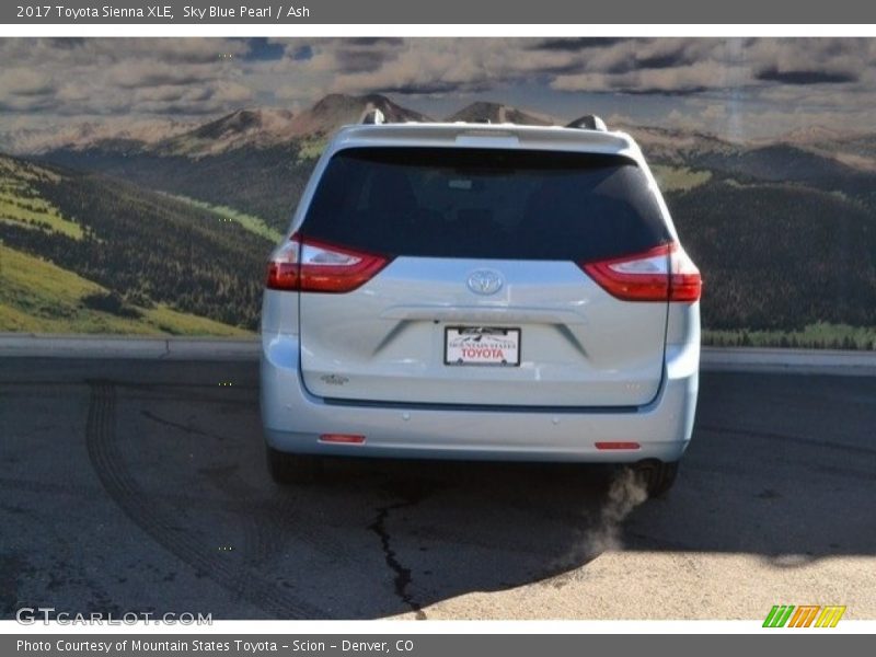 Sky Blue Pearl / Ash 2017 Toyota Sienna XLE