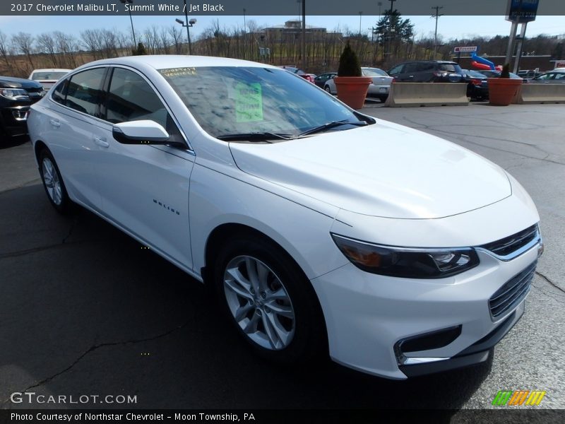 Summit White / Jet Black 2017 Chevrolet Malibu LT