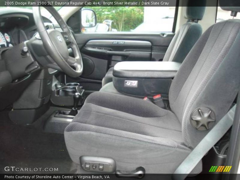 Bright Silver Metallic / Dark Slate Gray 2005 Dodge Ram 1500 SLT Daytona Regular Cab 4x4