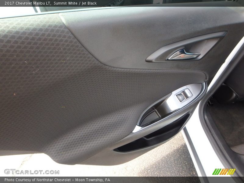 Summit White / Jet Black 2017 Chevrolet Malibu LT