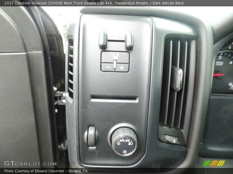 Pepperdust Metallic / Dark Ash/Jet Black 2017 Chevrolet Silverado 2500HD Work Truck Double Cab 4x4