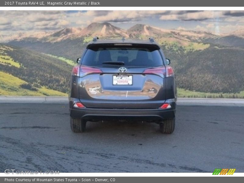 Magnetic Gray Metallic / Black 2017 Toyota RAV4 LE