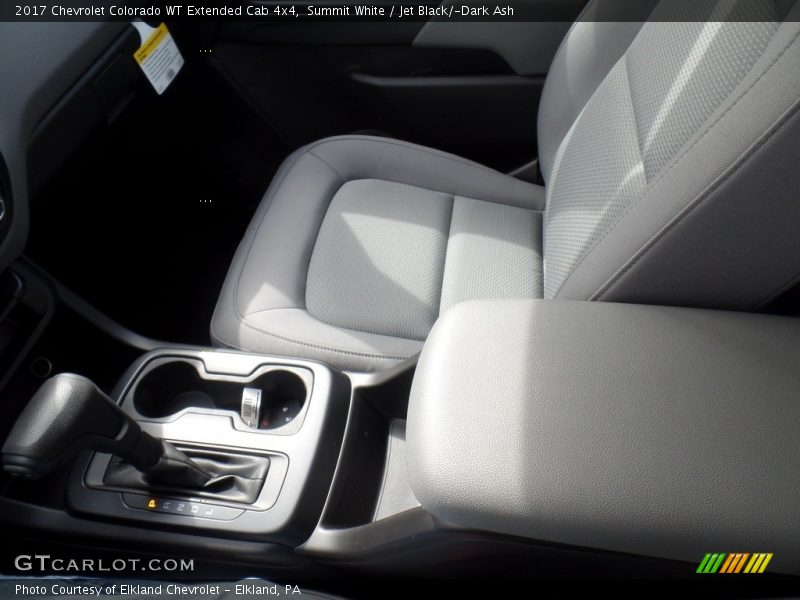 Summit White / Jet Black/­Dark Ash 2017 Chevrolet Colorado WT Extended Cab 4x4