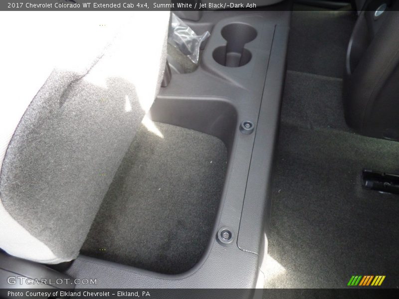 Summit White / Jet Black/­Dark Ash 2017 Chevrolet Colorado WT Extended Cab 4x4
