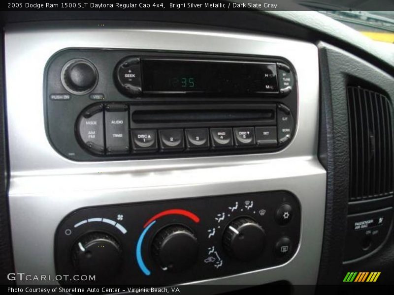 Bright Silver Metallic / Dark Slate Gray 2005 Dodge Ram 1500 SLT Daytona Regular Cab 4x4