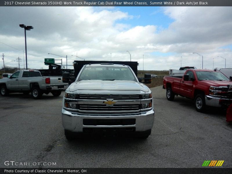 Summit White / Dark Ash/Jet Black 2017 Chevrolet Silverado 3500HD Work Truck Regular Cab Dual Rear Wheel Chassis