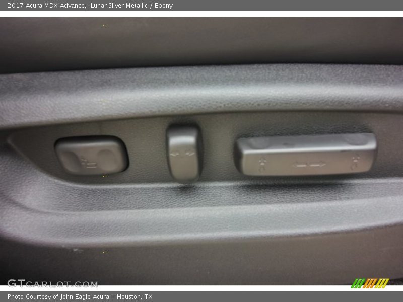 Lunar Silver Metallic / Ebony 2017 Acura MDX Advance