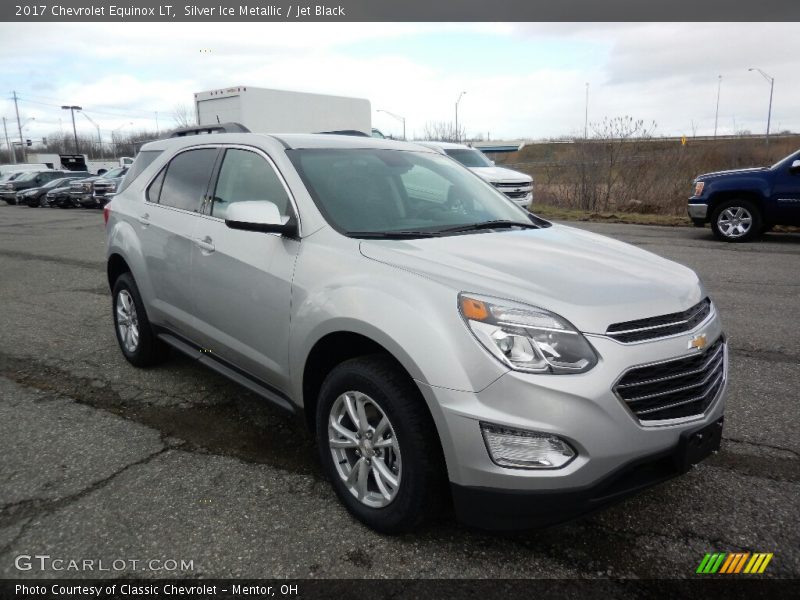 Silver Ice Metallic / Jet Black 2017 Chevrolet Equinox LT