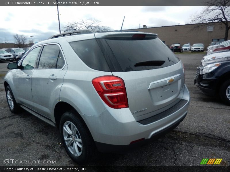 Silver Ice Metallic / Jet Black 2017 Chevrolet Equinox LT