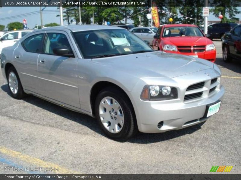 Bright Silver Metallic / Dark Slate Gray/Light Slate Gray 2006 Dodge Charger SE
