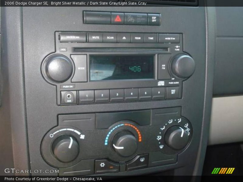 Bright Silver Metallic / Dark Slate Gray/Light Slate Gray 2006 Dodge Charger SE