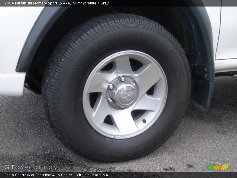 Summit White / Gray 2004 Mitsubishi Montero Sport LS 4x4