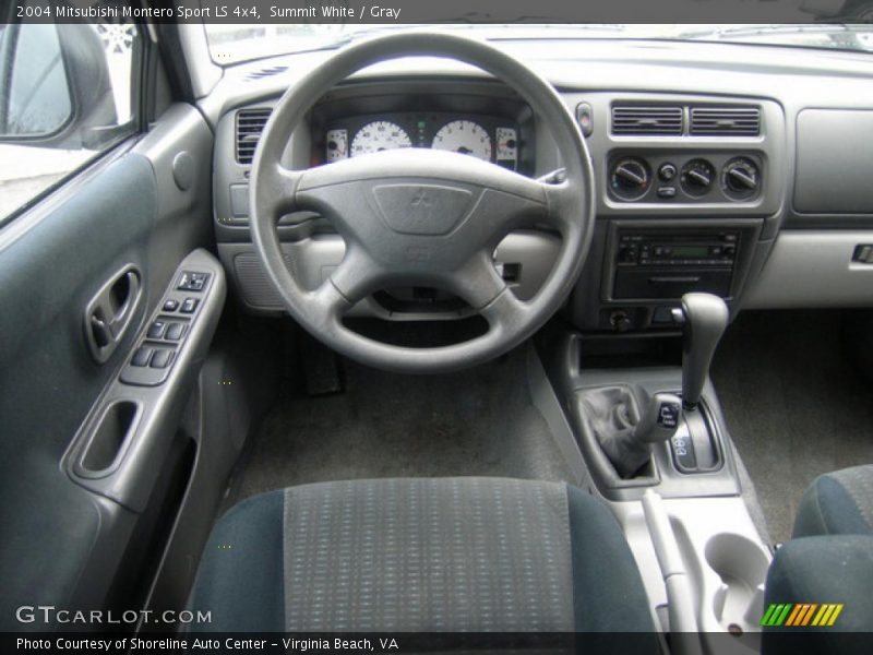 Summit White / Gray 2004 Mitsubishi Montero Sport LS 4x4