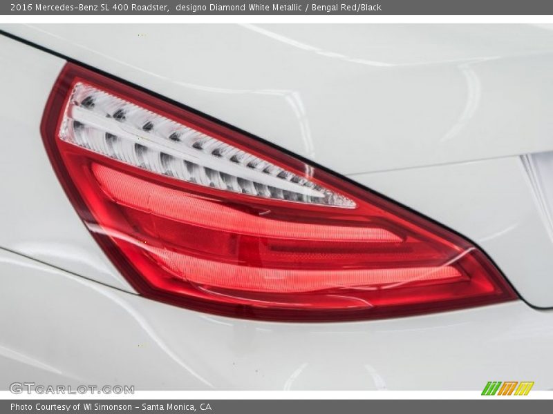 designo Diamond White Metallic / Bengal Red/Black 2016 Mercedes-Benz SL 400 Roadster