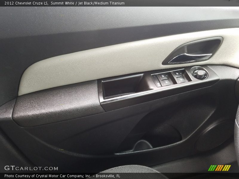 Summit White / Jet Black/Medium Titanium 2012 Chevrolet Cruze LS