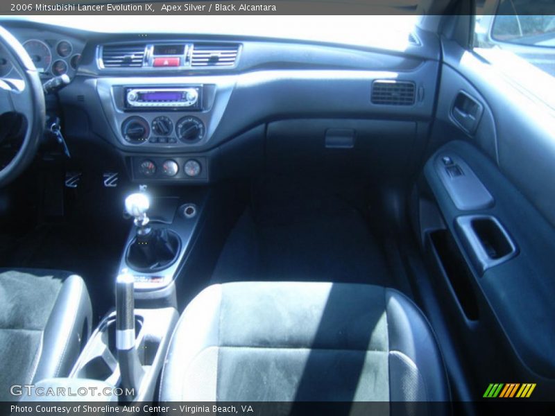 Apex Silver / Black Alcantara 2006 Mitsubishi Lancer Evolution IX