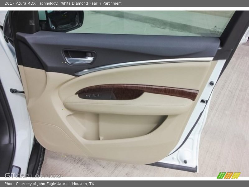 White Diamond Pearl / Parchment 2017 Acura MDX Technology