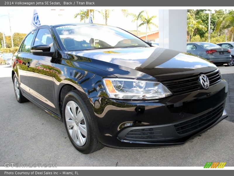 Black / Titan Black 2014 Volkswagen Jetta SE Sedan
