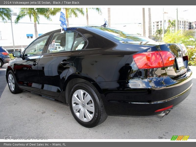 Black / Titan Black 2014 Volkswagen Jetta SE Sedan