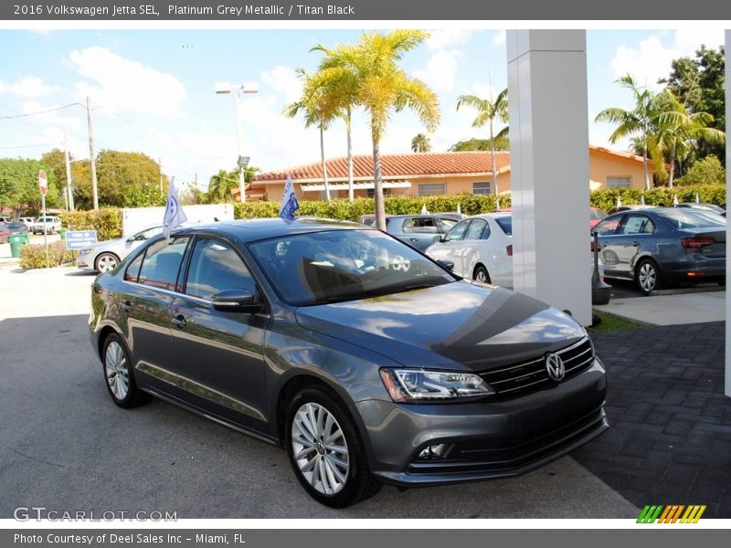 Platinum Grey Metallic / Titan Black 2016 Volkswagen Jetta SEL