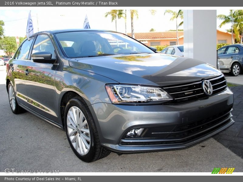Platinum Grey Metallic / Titan Black 2016 Volkswagen Jetta SEL