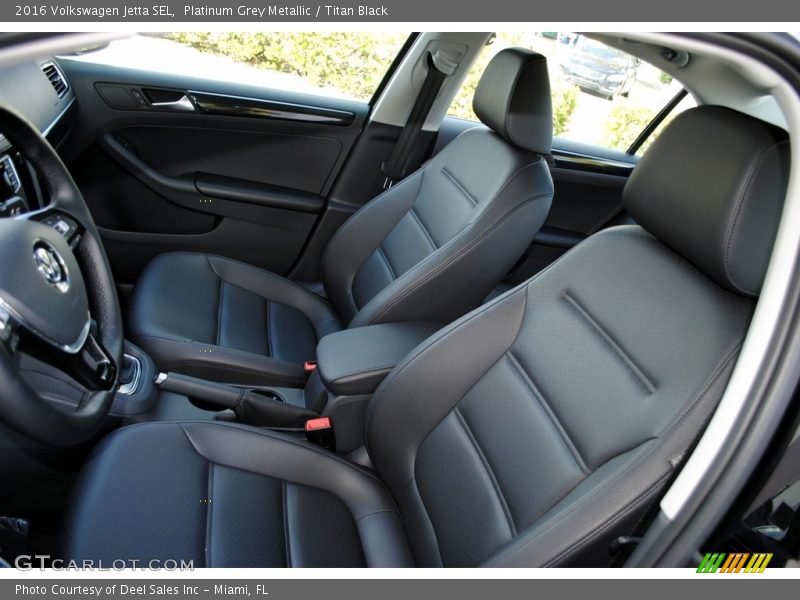 Platinum Grey Metallic / Titan Black 2016 Volkswagen Jetta SEL