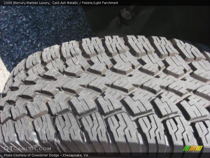 Gold Ash Metallic / Pebble/Light Parchment 2006 Mercury Mariner Luxury