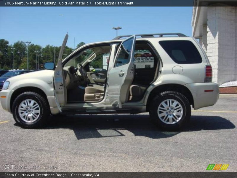 Gold Ash Metallic / Pebble/Light Parchment 2006 Mercury Mariner Luxury