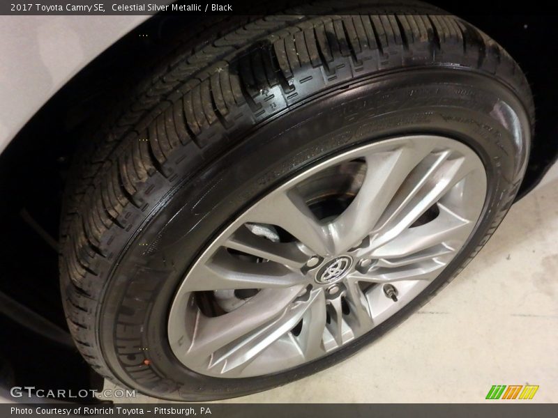 Celestial Silver Metallic / Black 2017 Toyota Camry SE