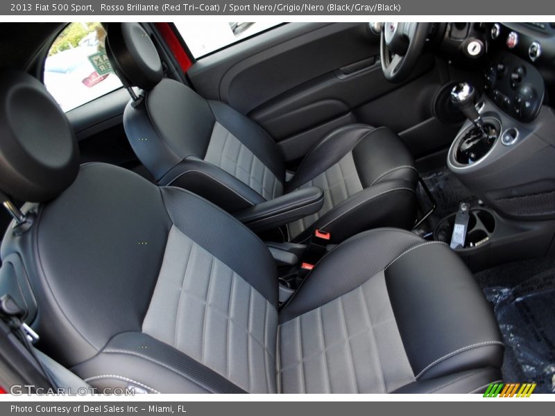 Rosso Brillante (Red Tri-Coat) / Sport Nero/Grigio/Nero (Black/Gray/Black) 2013 Fiat 500 Sport