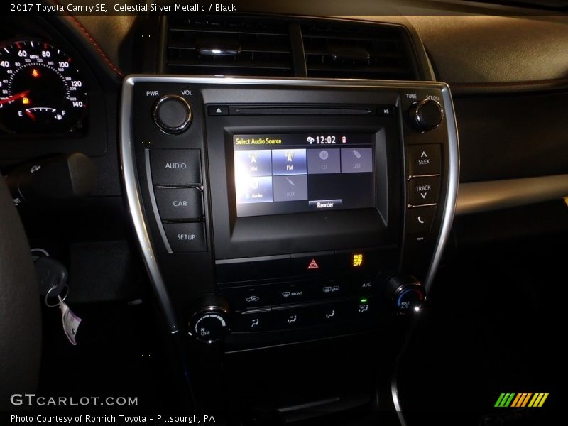Celestial Silver Metallic / Black 2017 Toyota Camry SE