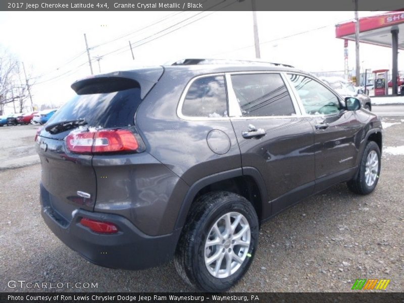 Granite Crystal Metallic / Black 2017 Jeep Cherokee Latitude 4x4