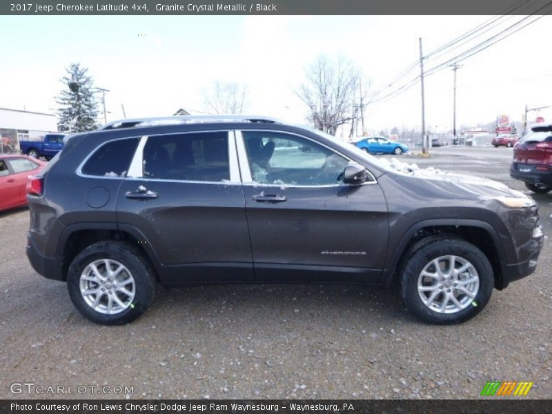 Granite Crystal Metallic / Black 2017 Jeep Cherokee Latitude 4x4