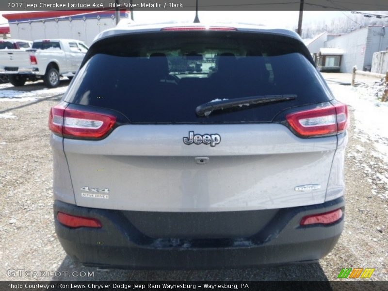 Billet Silver Metallic / Black 2017 Jeep Cherokee Latitude 4x4