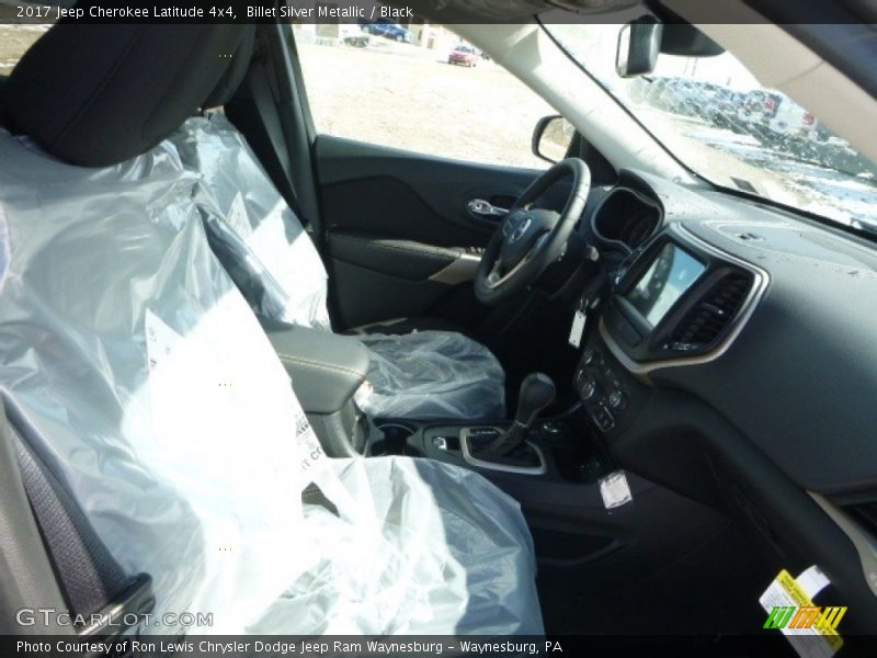 Billet Silver Metallic / Black 2017 Jeep Cherokee Latitude 4x4
