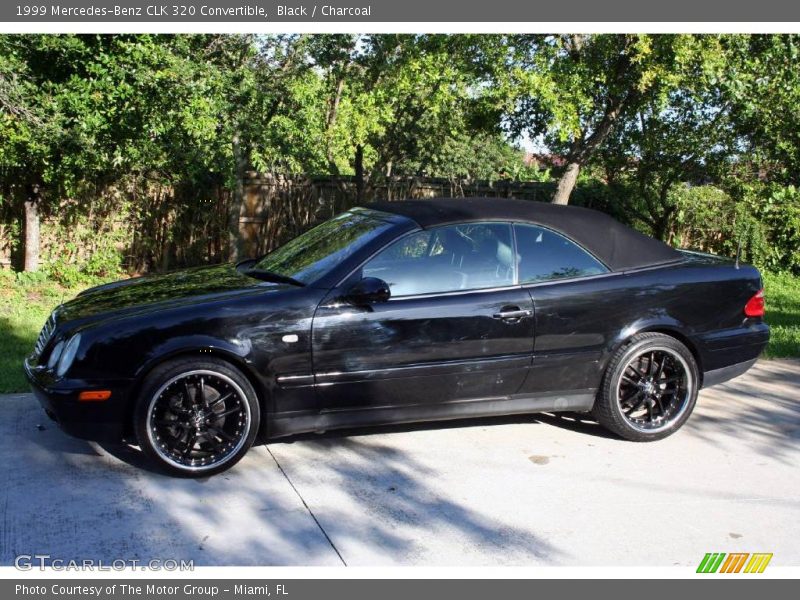 Black / Charcoal 1999 Mercedes-Benz CLK 320 Convertible
