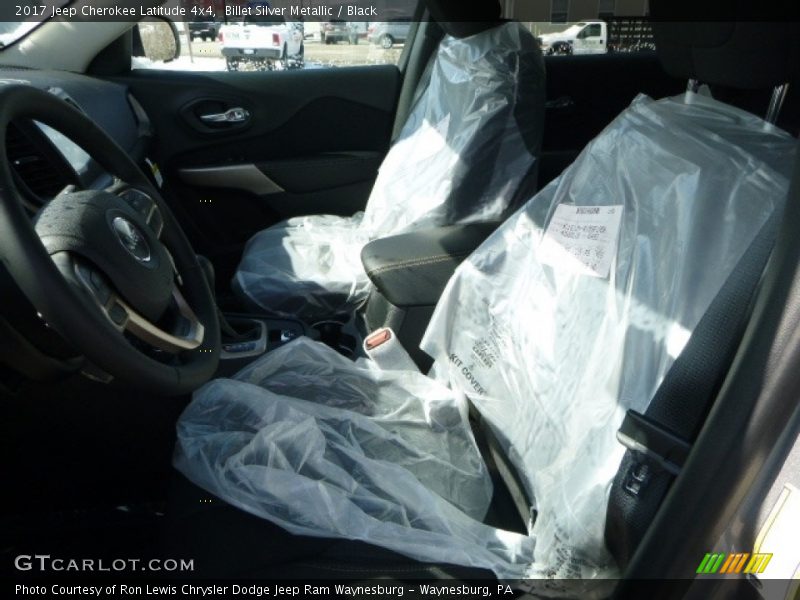 Billet Silver Metallic / Black 2017 Jeep Cherokee Latitude 4x4