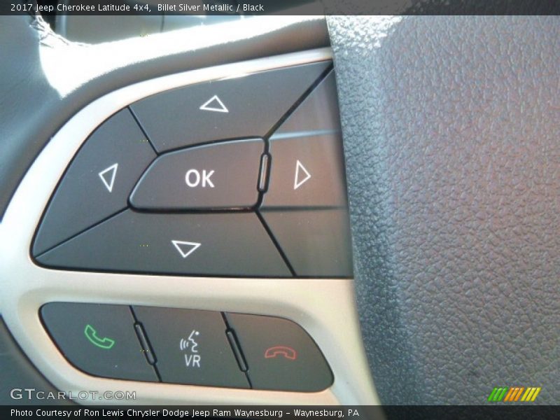 Billet Silver Metallic / Black 2017 Jeep Cherokee Latitude 4x4