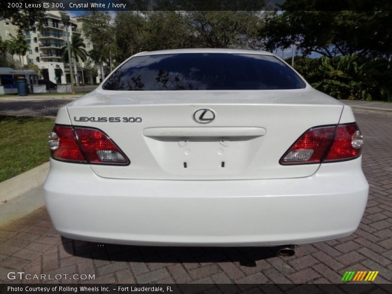 Crystal White / Ivory 2002 Lexus ES 300
