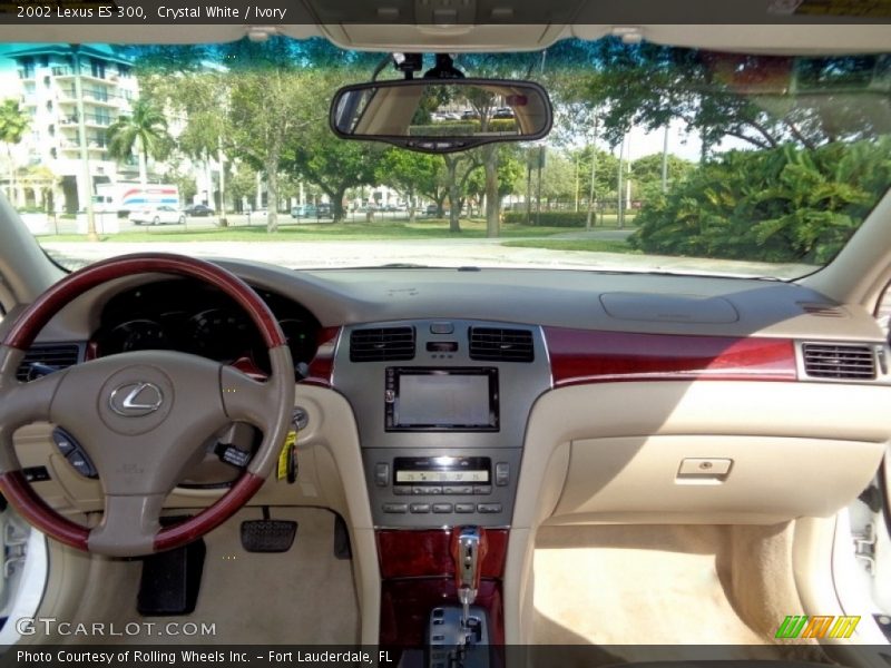 Crystal White / Ivory 2002 Lexus ES 300