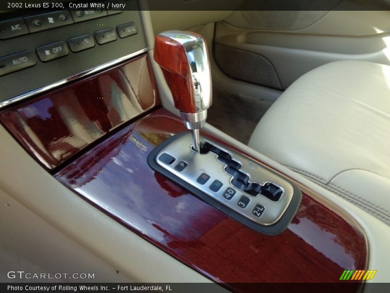 Crystal White / Ivory 2002 Lexus ES 300