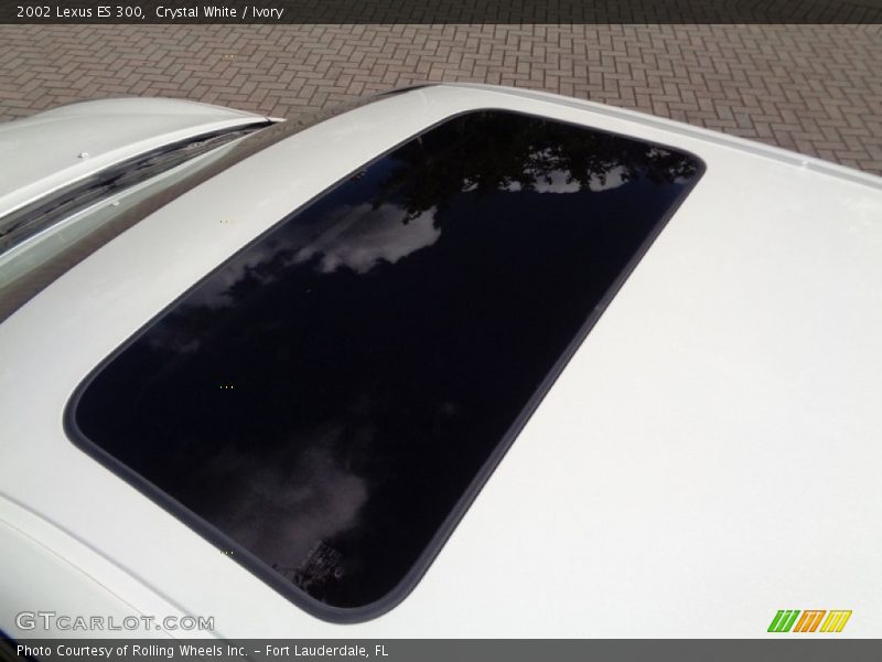 Crystal White / Ivory 2002 Lexus ES 300
