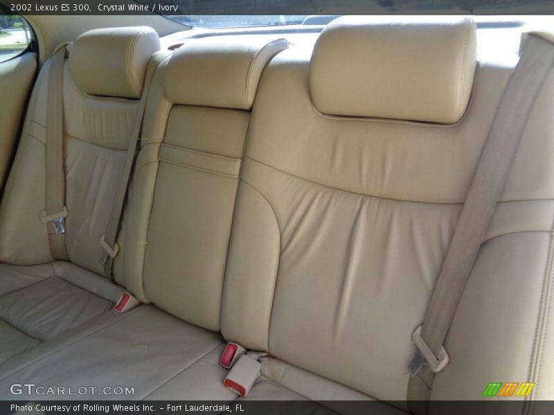 Crystal White / Ivory 2002 Lexus ES 300