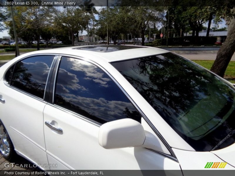 Crystal White / Ivory 2002 Lexus ES 300