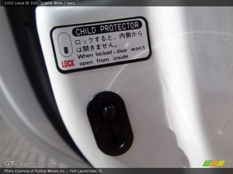 Crystal White / Ivory 2002 Lexus ES 300