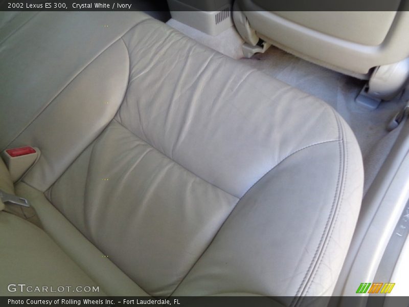 Crystal White / Ivory 2002 Lexus ES 300