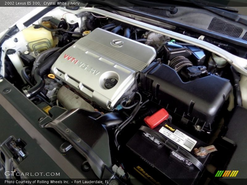 Crystal White / Ivory 2002 Lexus ES 300