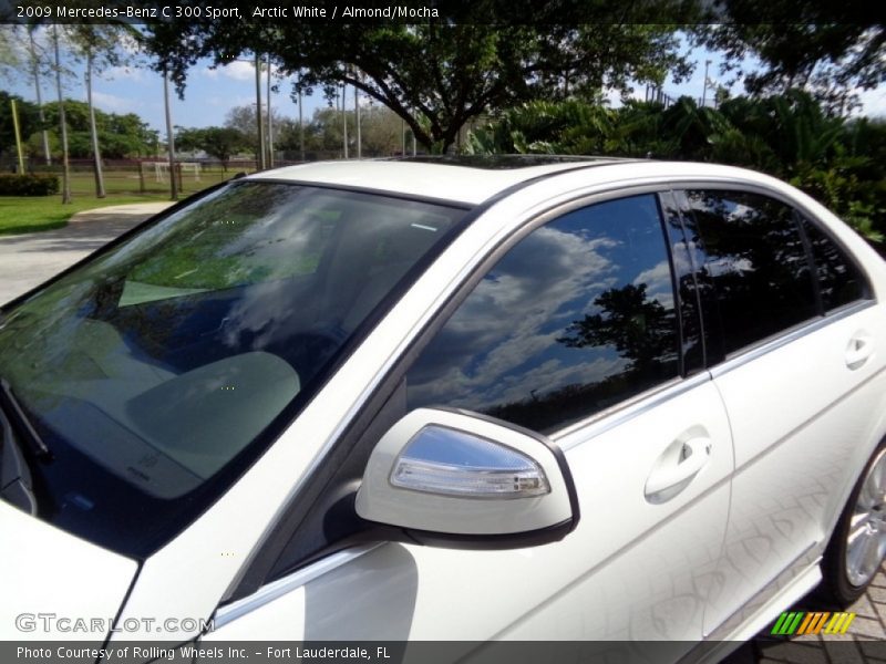 Arctic White / Almond/Mocha 2009 Mercedes-Benz C 300 Sport